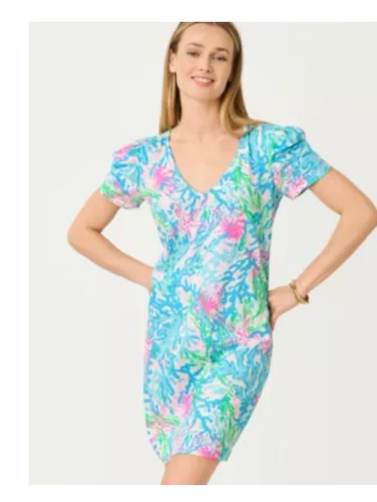 Lilly Pulitzer Dresses & Skirts - Lilly Pulitzer Multi-Color Coral Bay V-Neck Dress